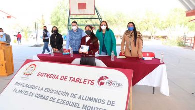 Photo of Estudiantes del Cobaq en Ezequiel Montes recibieron tabletas electrónicas