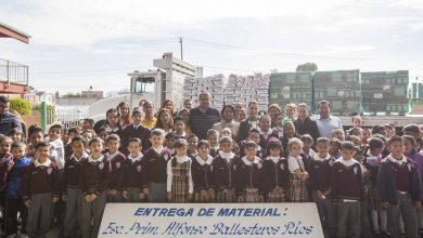 Photo of Entregan apoyos a escuela de La Floresta