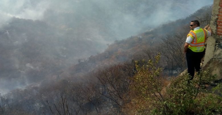 Photo of Se incendia Barranca en Cuadrilla de en Medio