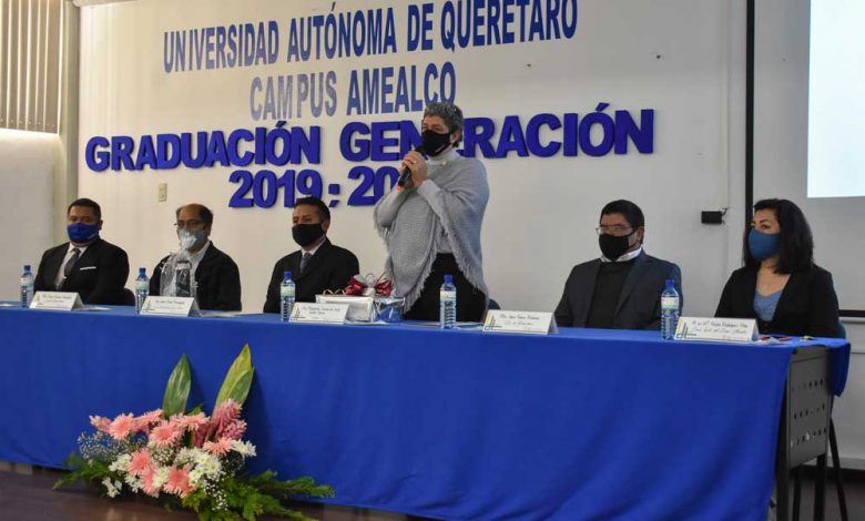 Photo of Alumnos del Bachillerato Semiescolarizado UAQ de Amealco terminan sus estudios