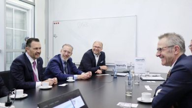 Photo of Se reúne Gobernador de Querétaro con ejecutivos de Bosch