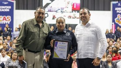 Photo of Reconoce Roberto Cabrera a policías y personal del C4 por acto de valentía