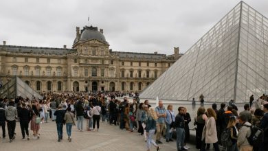 Photo of Desalojan el museo de Louvre de París por amenaza de bomba